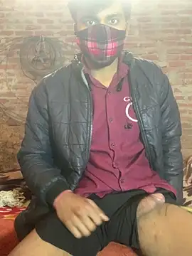 Snapshot of uniquesexyboy5689 chatting on January 12, 2026, 9:25 am uniquesexyboy5689 online show from January 12, 2026, 9:25 am