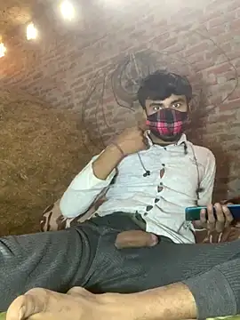 Snapshot of uniquesexyboy5689 chatting on January 18, 2026, 7:23 am uniquesexyboy5689 online show from January 18, 2026, 7:23 am