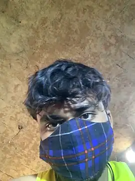 Snapshot of uniquesexyboy5689 chatting on February 21, 2026, 10:05 am uniquesexyboy5689 online show from February 21, 2026, 10:05 am