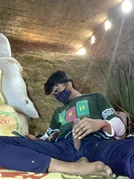 Snapshot of uniquesexyboy5689 chatting on February 22, 2026, 6:46 am uniquesexyboy5689 online show from February 22, 2026, 6:46 am