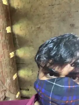 Snapshot of uniquesexyboy5689 chatting on March 5, 2026, 7:04 am uniquesexyboy5689 online show from March 5, 2026, 7:04 am