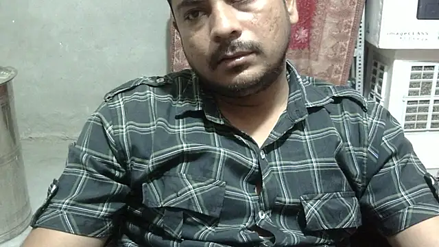 Snapshot of Ajmersingh335512 chatting on May 16, 2026, 6:21 am Ajmersingh335512 online show from May 16, 2026, 6:21 am