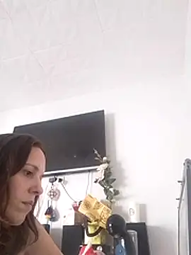 lauflor online show from February 14, 2026, 12:46 pm