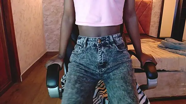 Snapshot of katia_green1 chatting on September 19, 2025, 2:40 pm katia green1 online show from September 19, 2025, 2:40 pm