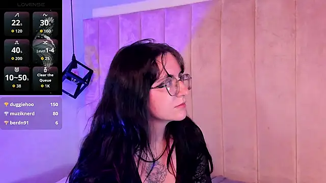 Snapshot of AfroditaLeclair chatting on September 27, 2025, 8:30 am AfroditaLeclair online show from September 27, 2025, 8:30 am