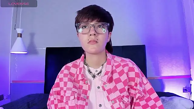 Tsuki Maru online show from January 10, 2026, 3:30 am