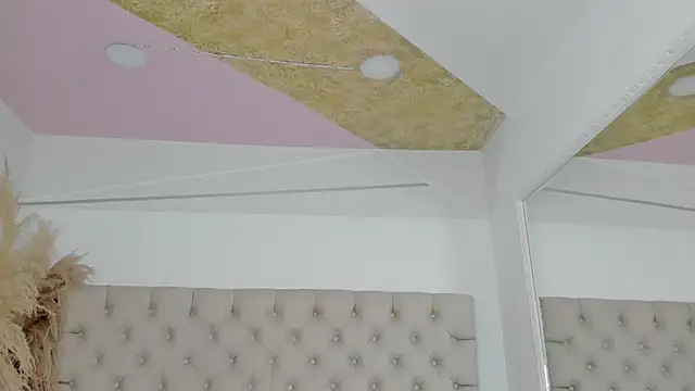 Snapshot of BritanyBrown_ chatting on June 7, 2026, 5:22 am BritanyBrown online show from June 7, 2026, 5:22 am