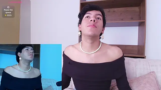 Snapshot of E_R_O_S_ chatting on September 13, 2025, 1:22 pm E R O S online show from September 13, 2025, 1:22 pm