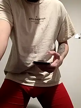 Snapshot of Jadriel23 chatting on November 3, 2025, 2:13 am Jadriel23 online show from November 3, 2025, 2:13 am