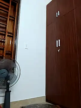 MaryyLy online show from November 1, 2025, 1:46 pm