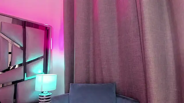  valeria saenz  online show from July 3, 2026, 3:02 am
