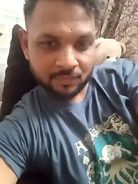 Snapshot of itzrocky1 chatting on October 6, 2025, 4:59 pm itzrocky1 online show from October 6, 2025, 4:59 pm