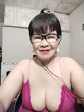 Snapshot of Ki_xxx chatting on June 12, 2026, 10:19 pm Ki xxx online show from June 12, 2026, 10:19 pm