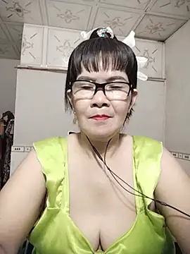 Snapshot of Ki_xxx chatting on June 16, 2026, 3:47 pm Ki xxx online show from June 16, 2026, 3:47 pm