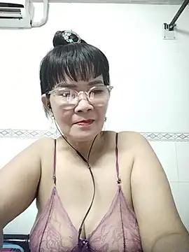 Snapshot of Ki_xxx chatting on July 5, 2026, 12:06 am Ki xxx online show from July 5, 2026, 12:06 am