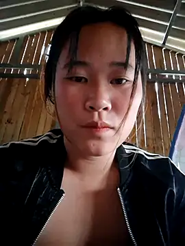 ALIENHR38 online show from November 8, 2025, 12:33 am