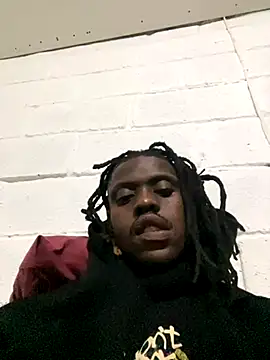 Snapshot of Wuu2now chatting on October 24, 2025, 8:27 pm Wuu2now online show from October 24, 2025, 8:27 pm