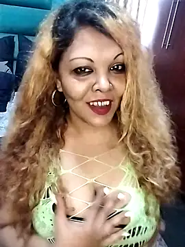 Snapshot of hemilynthomas2467 chatting on November 23, 2025, 10:48 am hemilynthomas2467 online show from November 23, 2025, 10:48 am