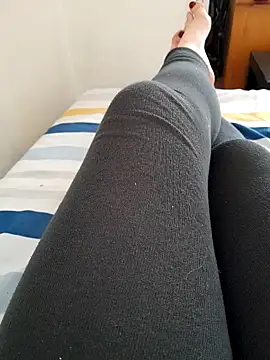 claradominafeet0 online show from December 17, 2025, 12:44 pm