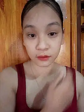 Snapshot of ChiecumBae chatting on September 20, 2025, 12:11 am ChiecumBae online show from September 20, 2025, 12:11 am