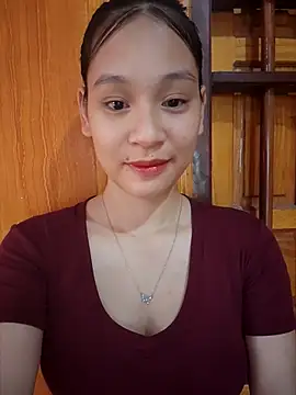 Snapshot of ChiecumBae chatting on October 5, 2025, 1:26 am ChiecumBae online show from October 5, 2025, 1:26 am