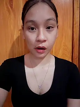 Snapshot of ChiecumBae chatting on October 22, 2025, 2:01 am ChiecumBae online show from October 22, 2025, 2:01 am