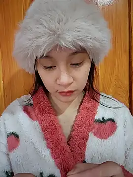 Snapshot of ChiecumBae chatting on November 28, 2025, 1:41 am ChiecumBae online show from November 28, 2025, 1:41 am