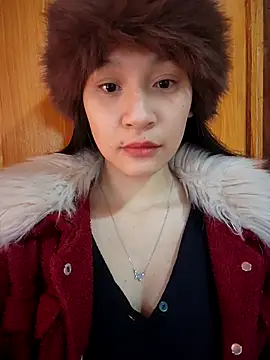 Snapshot of ChiecumBae chatting on November 29, 2025, 1:52 am ChiecumBae online show from November 29, 2025, 1:52 am