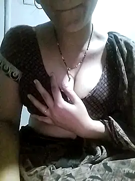 Snapshot of Hottestgirll chatting on November 2, 2025, 7:27 pm Hottestgirll online show from November 2, 2025, 7:27 pm