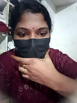 Snapshot of swetha01430 chatting on October 28, 2025, 5:26 pm swetha01430 online show from October 28, 2025, 5:26 pm