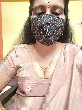 mallu-reshma online show from October 13, 2025, 2:17 pm