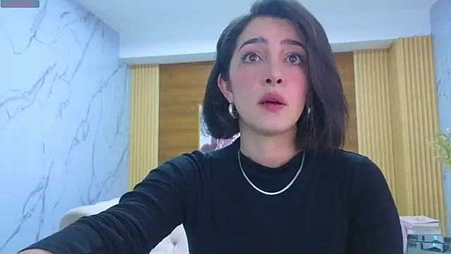 sara lopez s online show from July 10, 2026, 1:58 pm
