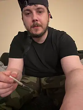 Snapshot of XXKieran chatting on December 1, 2025, 7:08 pm XXKieran online show from December 1, 2025, 7:08 pm