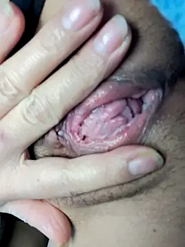 Lyly suri07 online show from January 5, 2026, 5:27 pm