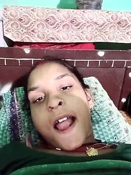 Snapshot of Idhika_Jha chatting on October 15, 2025, 3:12 pm Idhika Jha online show from October 15, 2025, 3:12 pm