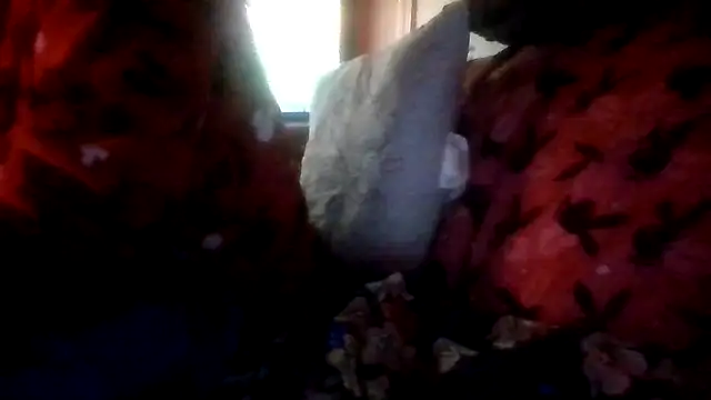 prettymaa online show from October 1, 2025, 3:12 am