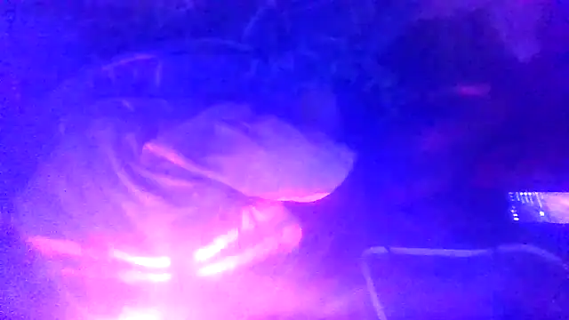 Snapshot of prettymaa chatting on December 15, 2025, 10:25 pm prettymaa online show from December 15, 2025, 10:25 pm