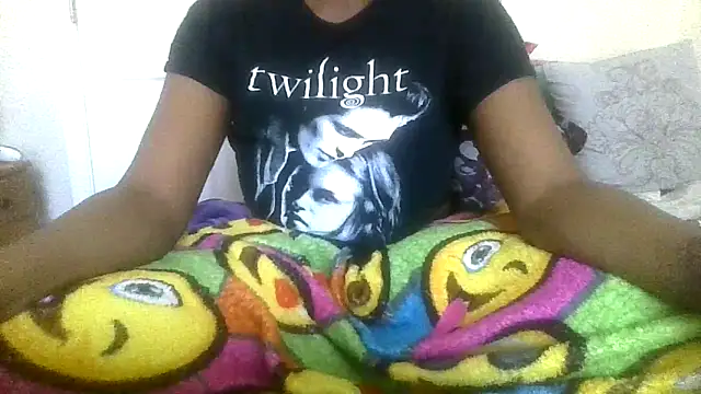 prettymaa online show from December 22, 2025, 5:32 pm