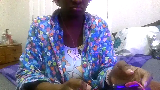 Snapshot of prettymaa chatting on May 6, 2026, 4:19 am prettymaa online show from May 6, 2026, 4:19 am
