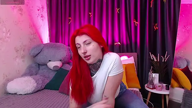 Nina Blum  online show from January 9, 2026, 7:11 am