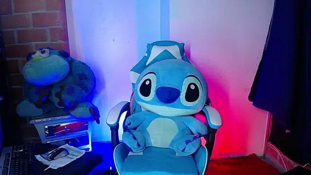 anaximandro hot online show from September 9, 2025, 9:53 am