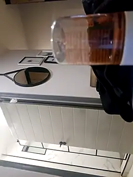 trickyOne online show from October 22, 2025, 5:24 pm