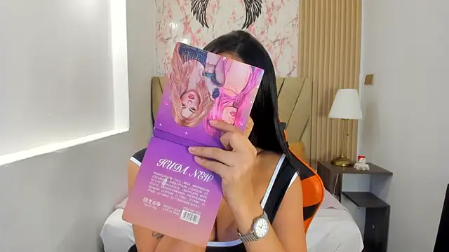 Thais kim online show from April 30, 2026, 7:09 pm