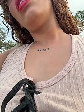 roxyrougee online show from February 19, 2026, 10:50 pm