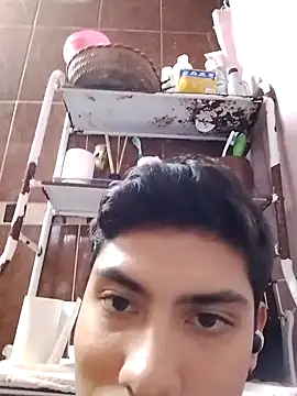 aispuro8505 online show from September 12, 2025, 7:08 am