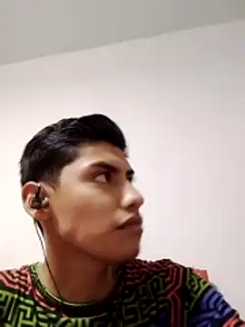 Snapshot of aispuro8505 chatting on December 4, 2025, 5:06 am aispuro8505 online show from December 4, 2025, 5:06 am