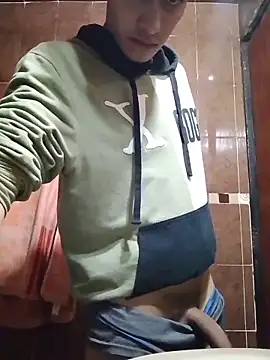 Snapshot of aispuro8505 chatting on February 1, 2026, 6:45 am aispuro8505 online show from February 1, 2026, 6:45 am