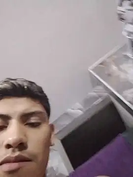 Snapshot of aispuro8505 chatting on March 7, 2026, 8:55 am aispuro8505 online show from March 7, 2026, 8:55 am