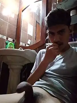 Snapshot of aispuro8505 chatting on March 12, 2026, 7:14 am aispuro8505 online show from March 12, 2026, 7:14 am