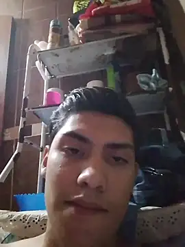 Snapshot of aispuro8505 chatting on April 6, 2026, 7:31 am aispuro8505 online show from April 6, 2026, 7:31 am